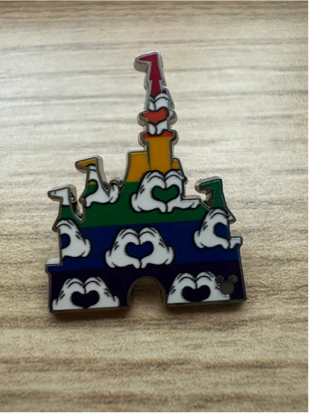 2025 WDW Disney World Wave B Castle Hidden Mickey Pride Rainbow Heart Hands Pin